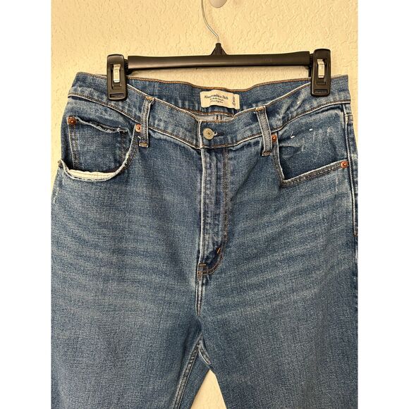 Abercrombie & Fitch Ultra High Rise Ankle Straight Jean Medium Destroy Sz 32/14 - Picture 7 of 12